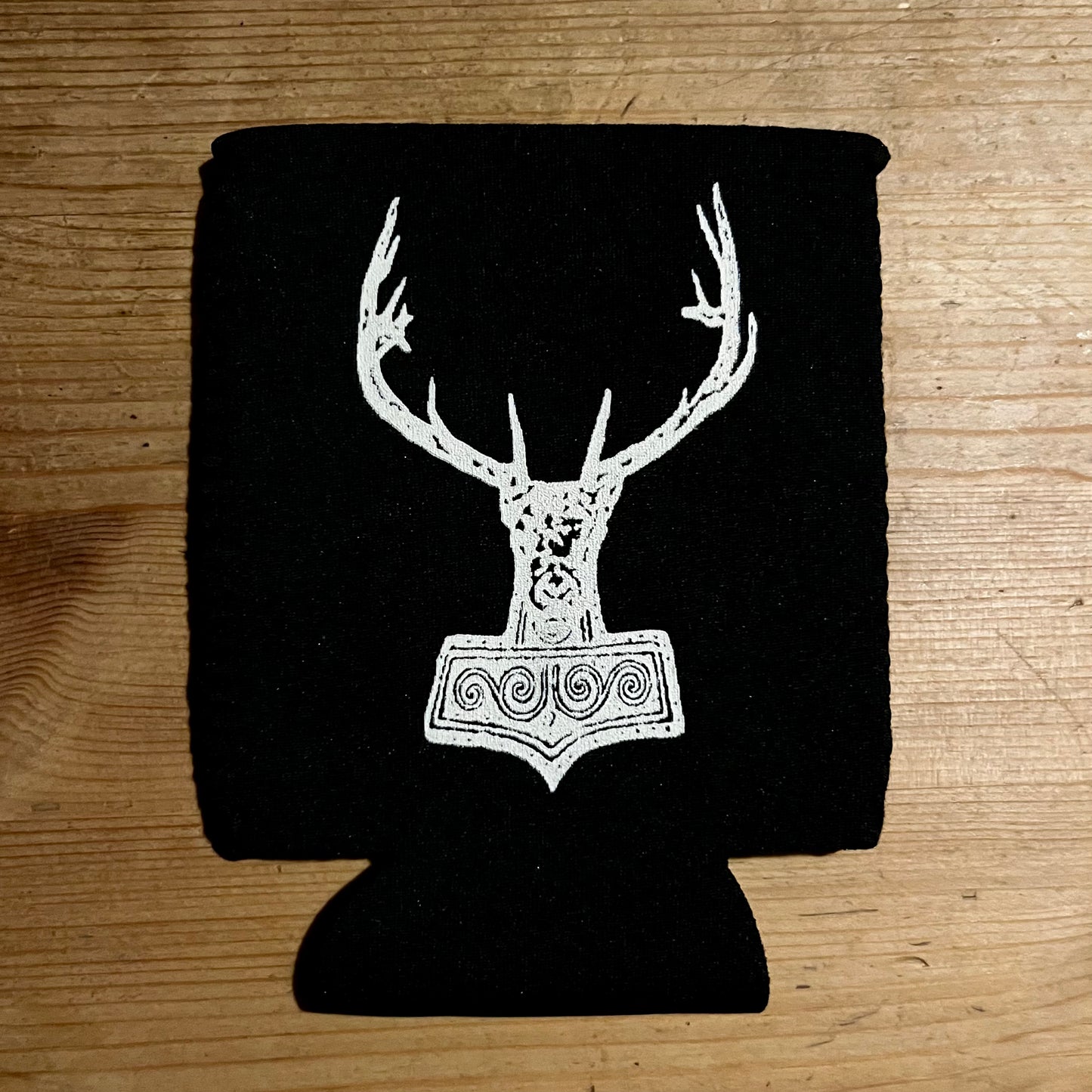 Hammerheart Brewing can koozie